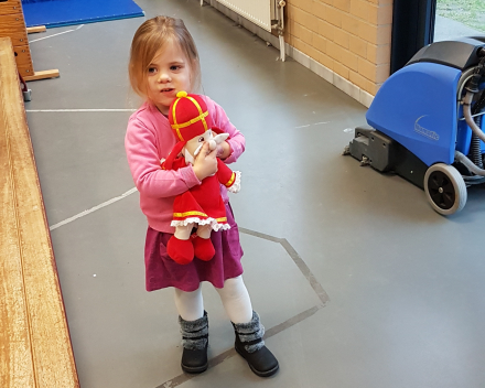 Sint en Piet in de gymzaal