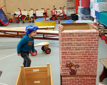 Sint en Piet in de gymzaal