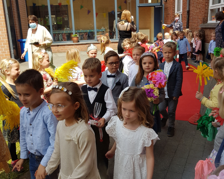 Feest voor juf Leen die gaat trouwen