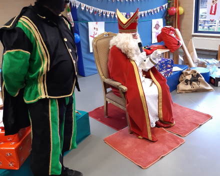 Sint op school 