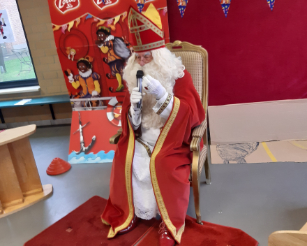 Sint  op school 