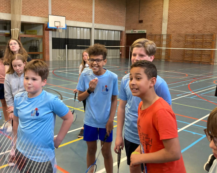 Badmintonles met de juffen!