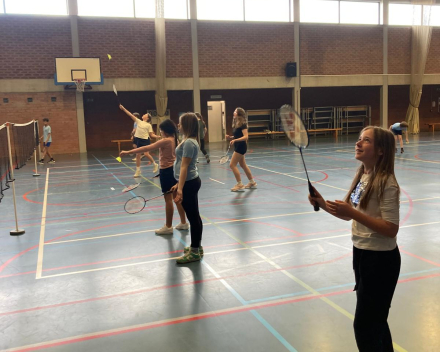 Badmintonles met de juffen!