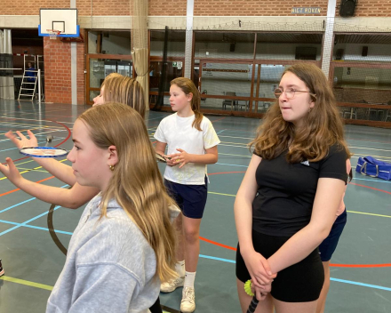 Badmintonles met de juffen!