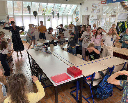 Straplied oefenen samen met de tweede klassers 