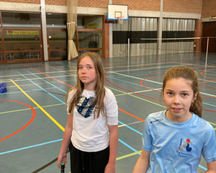 Badmintonles met de juffen!