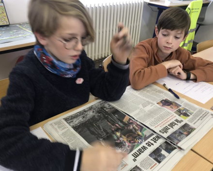 Aan de slag met de krant.