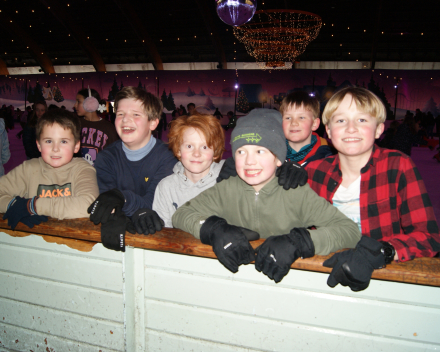 Schaatsen met de bovenbouw.