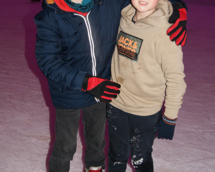 Schaatsen met de bovenbouw.