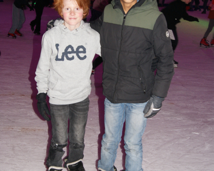 Schaatsen met de bovenbouw.