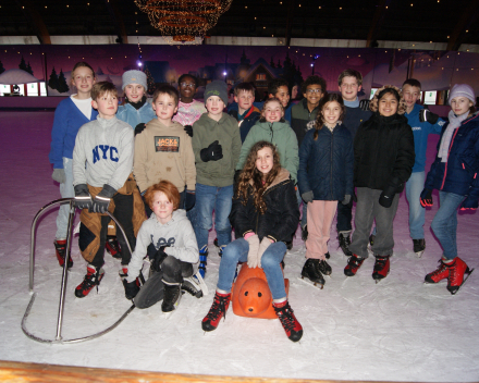 Schaatsen met de bovenbouw.