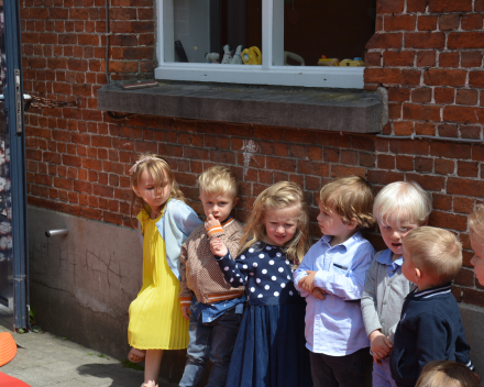 Feest voor juf Leen die gaat trouwen