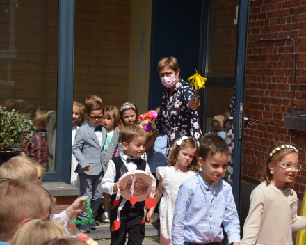 Feest voor juf Leen die gaat trouwen