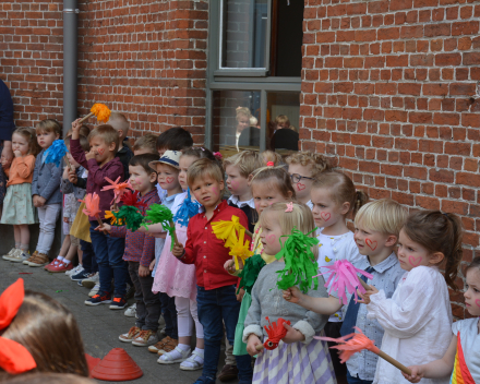 Feest voor juf Leen die gaat trouwen