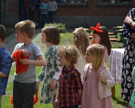Feest voor juf Leen die gaat trouwen