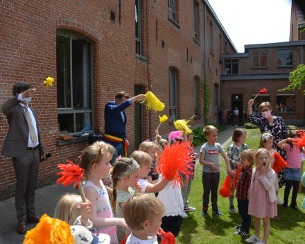 Feest voor juf Leen die gaat trouwen