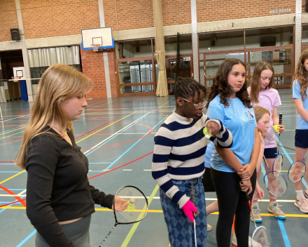Badmintonles met de juffen!
