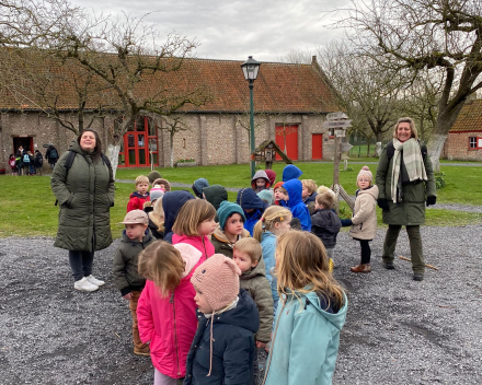 Op uitstap naar de kinderboerderij.