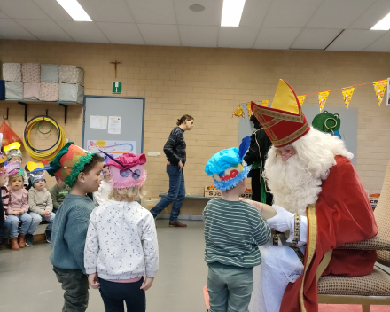 Sint op school