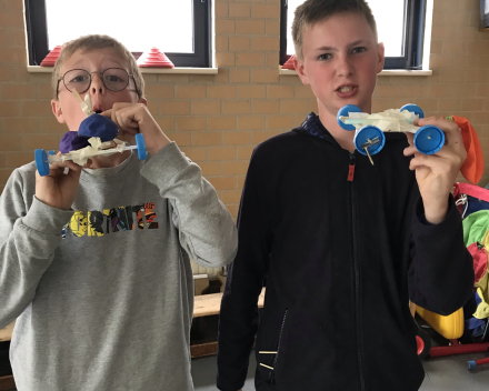 Techniek: maak een zelfrijdende auto!