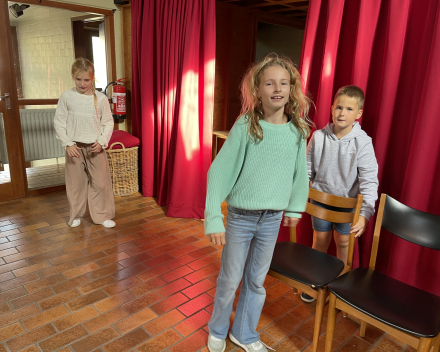 Muzische carrousel; een les drama bij juf Inge!