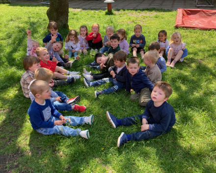 Spelen in de tuin 🌞