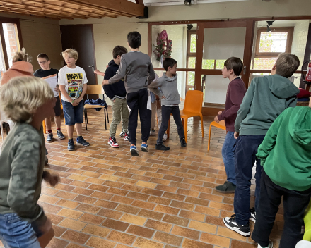 Muzische carrousel: een les drama bij juf Inge!