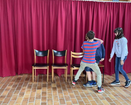 Muzische carrousel: een les drama bij juf Inge!