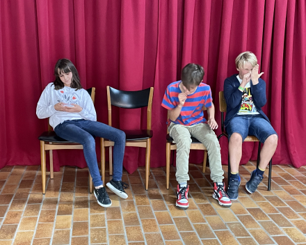 Muzische carrousel: een les drama bij juf Inge!