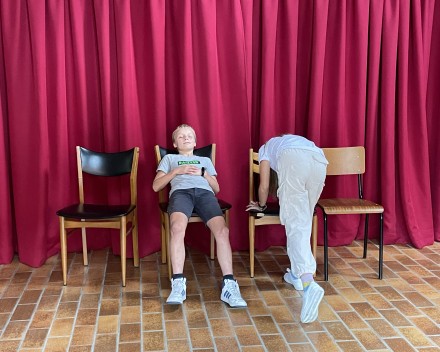 Muzische carrousel: een les drama bij juf Inge!