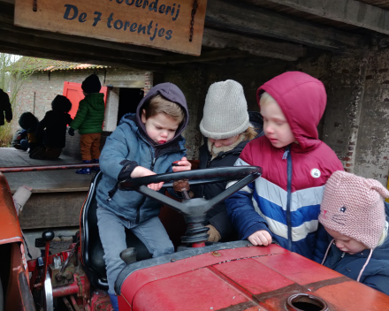 Op uitstap naar de kinderboerderij.