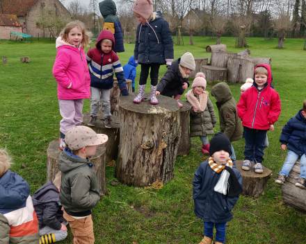 Op uitstap naar de kinderboerderij.