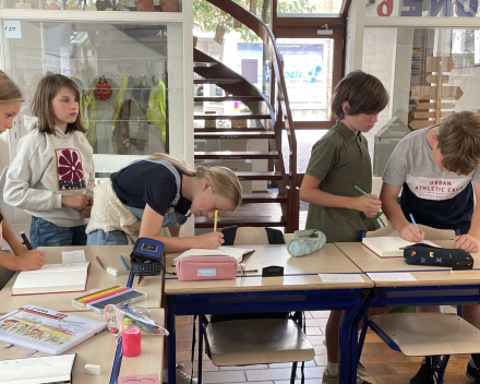 Werken in ons muzeboek.