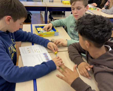 Voorbereidingen “spelletjes spelen met de kleuters”