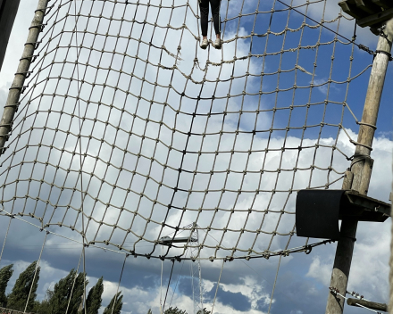 Openluchtklassen naar Peace Village te Mesen