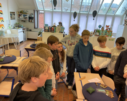 Artiest van kop tot teen: leren kantklossen!