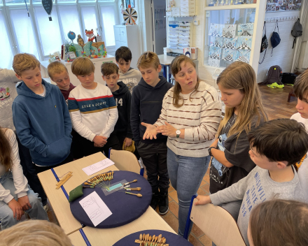 Artiest van kop tot teen: leren kantklossen!