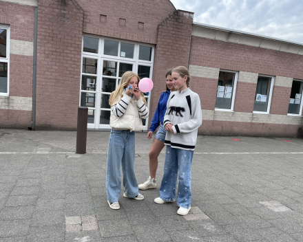 Techniek: 'Maak een zelfrijdende auto!' 