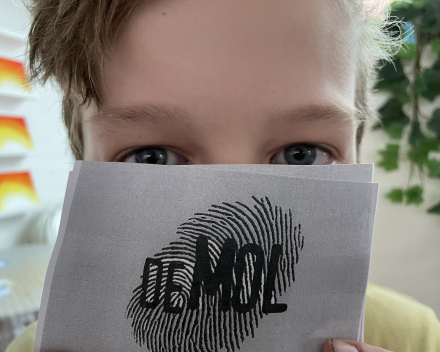 Wie is de mol?